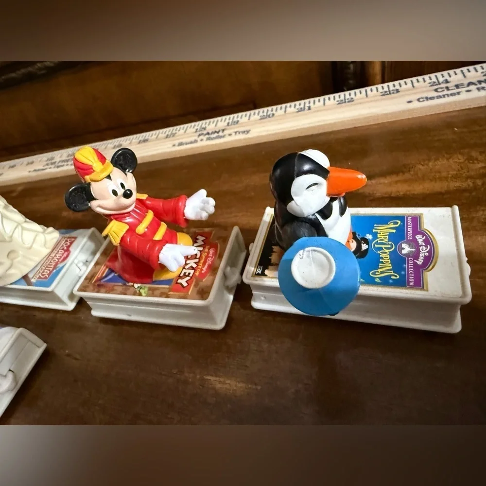 1998 McDonald’s Happy Meal Disney Vintage Bundle – Lot of 13 Figures VHS
